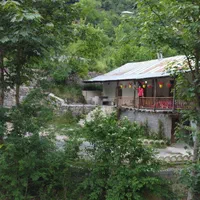 کلبه نوستالژی سنتی دربست جنگلی با ویو کوه و جنگل‌|اجارهٔ کوتاه‌مدت ویلا و باغ|گرگان, |دیوار