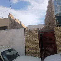 خانه نیمه ساز