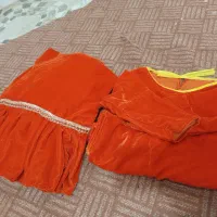 یک دست لباس برای بچه چهار وپنج  ساله خوبه