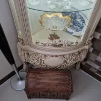 ویترین کنج سه گوش|بوفه، ویترین، کنسول|اندیشه, اندیشه فاز ۳|دیوار