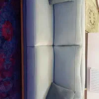 مبل راحتی در حد نو