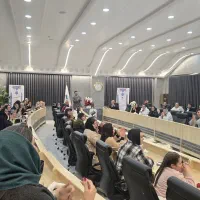 استخدام کارمند خانم