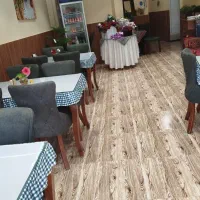 غذا بیرون بر و برگزاری انواع تولد و دور همی