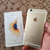 آیفون 6s با حافظه 64 گیگ طلایی تمیز