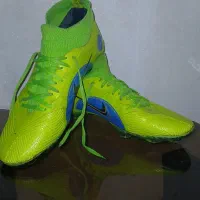 کفش فوتبالی (استوک)|تجهیزات ورزشی|بروجرد, |دیوار