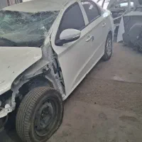 تارا تصادفی|خودرو سواری و وانت|قم, کوه سفید|دیوار