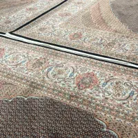 فرش ریزه ماهی 700 شانه درحد نو