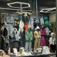 فروشنده لباس بچه خانوم و اقا|استخدام بازاریابی و فروش|تهران, بهار|دیوار