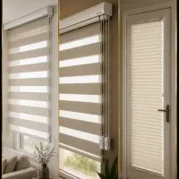 پرده زبرا پلیسه پشت دری