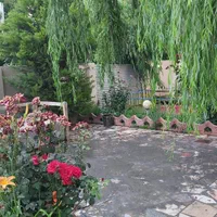 باغ بهادران لب اب|اجارهٔ کوتاه‌مدت ویلا و باغ|اصفهان, ابر|دیوار