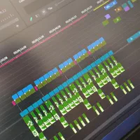 ادیتور حرفه ای ریلز اینستاگرام و یوتیوب هستم