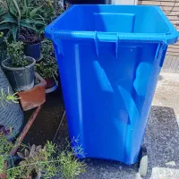 فروش سطل زباله  در حد نو