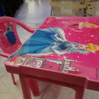 میز و صندلی تحریر|اسباب و اثاث بچه|مشهد, مصلی (کارمندان اول)|دیوار