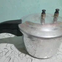 زودپز ده نفره|ظروف پخت‌وپز|مشهد, انقلاب|دیوار