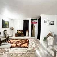 آپارتمان فروشی ۱۱۰مترطبقه اول روی پیلوت حاشیه اصلی