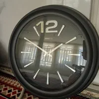 ساعت دیواری بزرگ