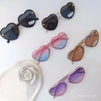 عینک افتابی و هرچی که توبخای