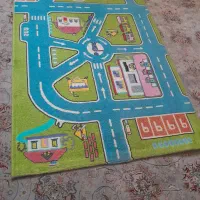 فرش کودک بسیار تمیز