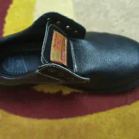 کفش کار ایمنی نو نو و لباس کار نو نو کف قیمت