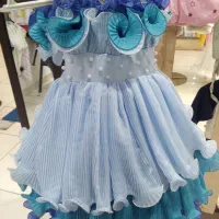 به علت جمع کردن مغازه|لباس|مشگین شهر, |دیوار