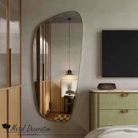 آینه دیواری دفرمه با فریم فلزی