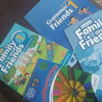کتاب زبان فمیلی وان
