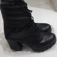 نیم بوت زنانه پاشنه ۸ سانت