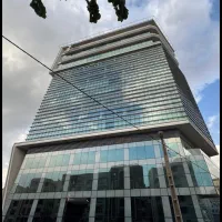 ۵۶۰ متر زعفرانیه ، فلت/ ۱۲ پارکینگ/ مدرن