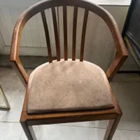 چند وسایل رستوران فروخته میشود