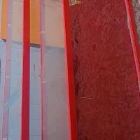 ویترین فلزی و شیشه