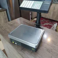 ترازوی دیجیتالی عتیقه المانی|فروشگاه و مغازه|همدان, |دیوار