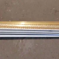 میل پردهایهء ساده و طرح دار