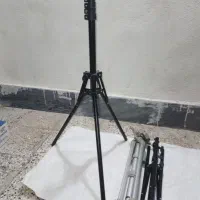 سه پایه دوربین