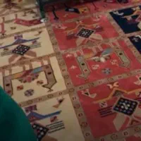 یه جفت گلیم فرش پرزدار پارگی نداره سوختگی نداره