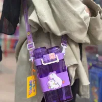 قمقمه فانتزی دو مخزنه بند دار بوگیر عروسکی کرومی|لوازم التحریر|مشهد, فرهنگ|دیوار