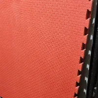 فروش ۸ عدد تاتامی ۱×۱ متری، ضخامت ۲۰ م، ۸ مترمربع