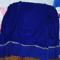 لباس محلی مخمل تعویض دارم