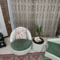 مبل راحتی در حد نو|مبلمان خانگی و میز عسلی|شیراز, دست خضر|دیوار