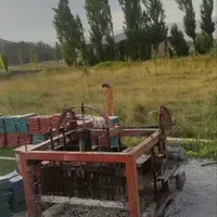 دستگاه بلوک زنی نیمه اتومات
