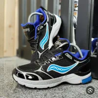 کفش فقط ۵۵۰ هزار