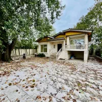 ویلاباغ۷۰۰ متری* کوچه خصوصی* با الاچیق/ستخر /مبله|فروش خانه و ویلا|چمستان, |دیوار