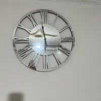 ساعت دیواری