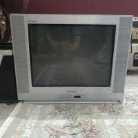 تلوزیون بیست و یک اینچ