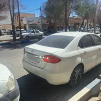 جک J5 اتومات