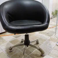 صندلی در حد نو