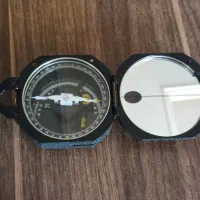 قطب نمای زمین شناسی کمپاس
