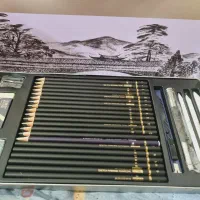 ست ۲۹ تکه نیمه حرفه ای مداد طراحی یونی