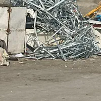 خریدار ضایعات آهن آلات و کارتن وغیره