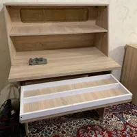 میز کار MDF دو طبقه کشودار با طراحی اصولی