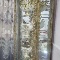 ویترین برنزی